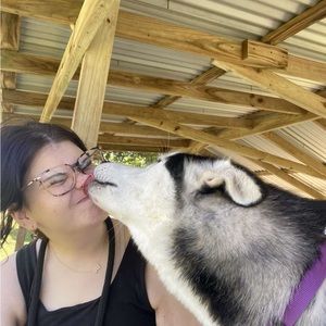 Meet your Posher, Karly